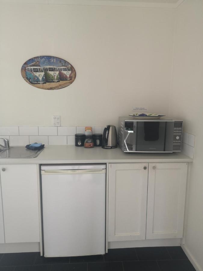 Pool House - One Bedroom Self Contained Unit 摩图伊卡 外观 照片